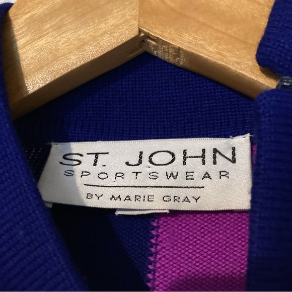 St. John Checkered Color Block Floral Cross Mock Neck Sweater - Picture 4 of 9